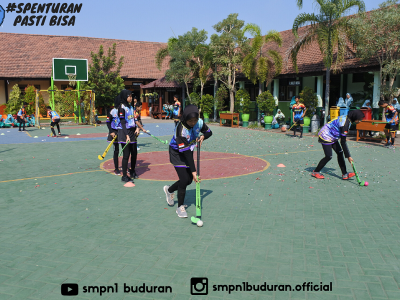 EKSKUL HOCKEY SPENTURAN