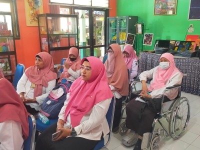 IN HOUSE TRAINING PROGRAM SEKOLAH PENGGERAK