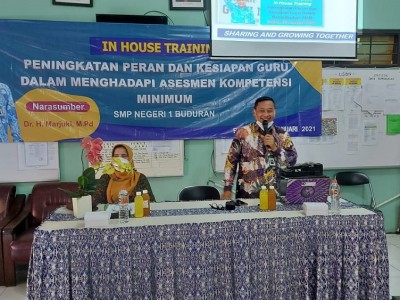 In House Training AKM