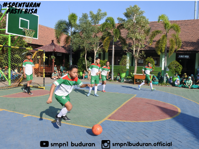 EKSKUL FUTSAL SPENTURAN