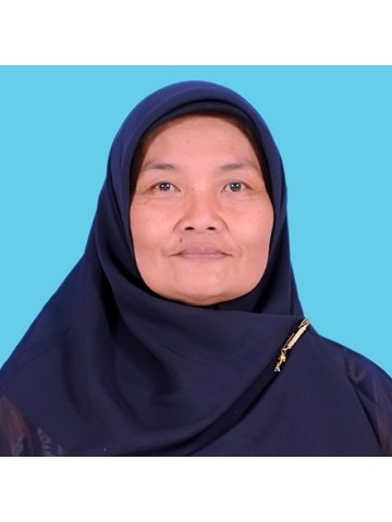 Dra. Hj. Ratna Tri Purwani