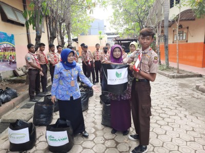 PROSES PEMBUATAN PUPUK ORGANIK