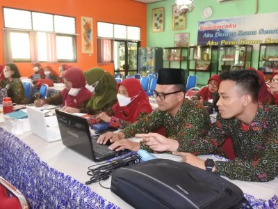 IN HOUSE TRAINING KURIKULUM MERDEKA